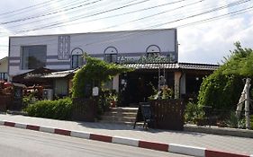 Hotel Aquamarine